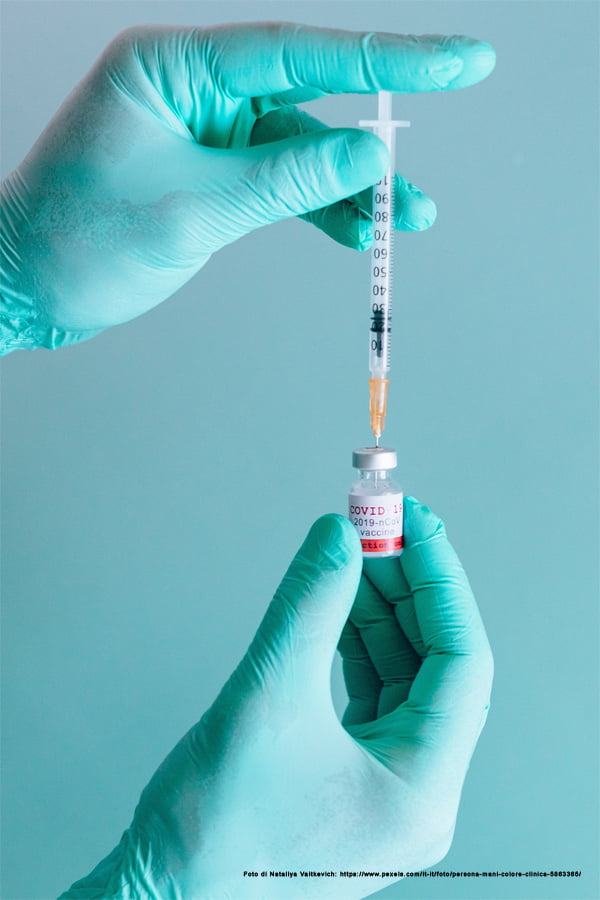 Vaccini anti Covid-19: quali funzionano meglio contro Omicron
